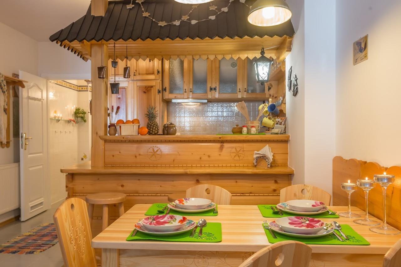 Apartament Agat Bystre  Eksteriør billede